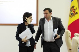 Năstase, reproșuri la adresa Maiei Sandu: Să fi fost președinte, îl sunam pe Putin pentru a rezolva problemele populației care m-a ales